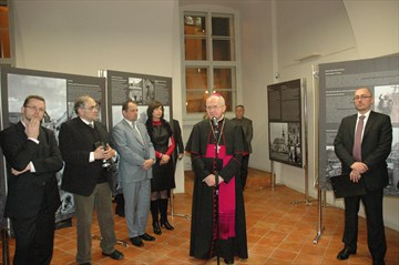 Zničené sakrální památky severních Čech 1945-1989