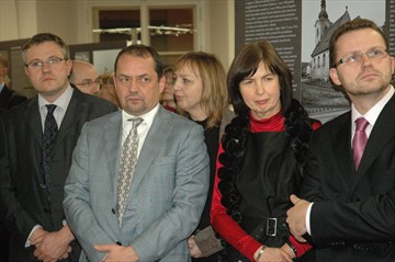 Zničené sakrální památky severních Čech 1945-1989